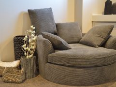 Fotele wypoczynkowe - twórz przestrzeń do odpoczynku i relaksu